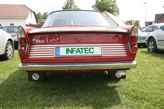 BMW 700.04